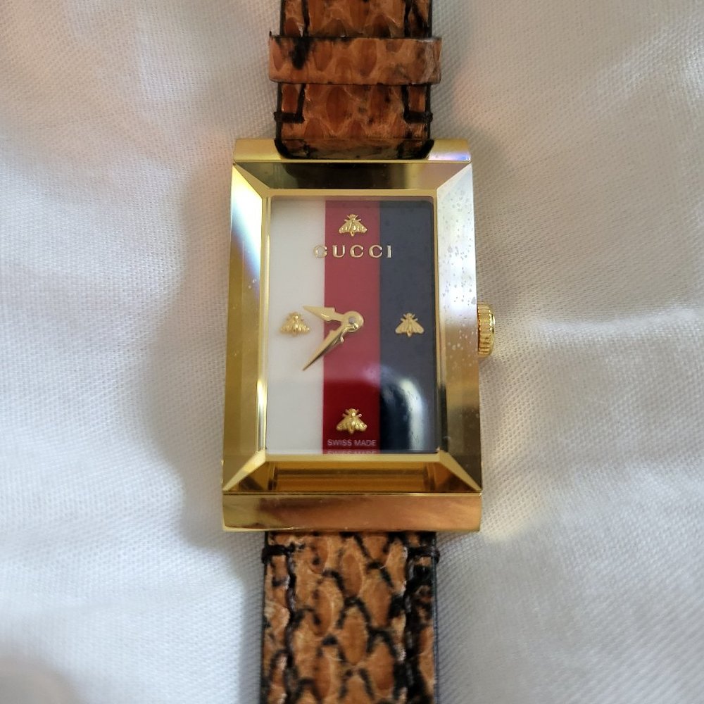 Gucci G- Frame Watch YA147402